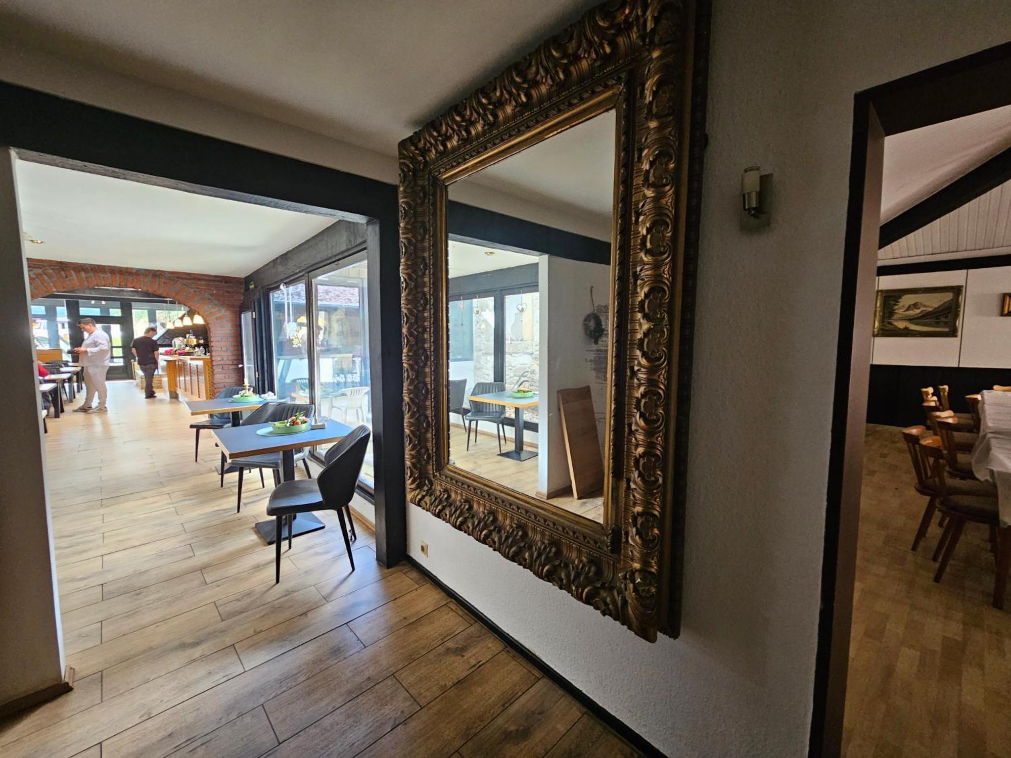 Hotel Zur Schmiede Heiningen Εξωτερικό φωτογραφία