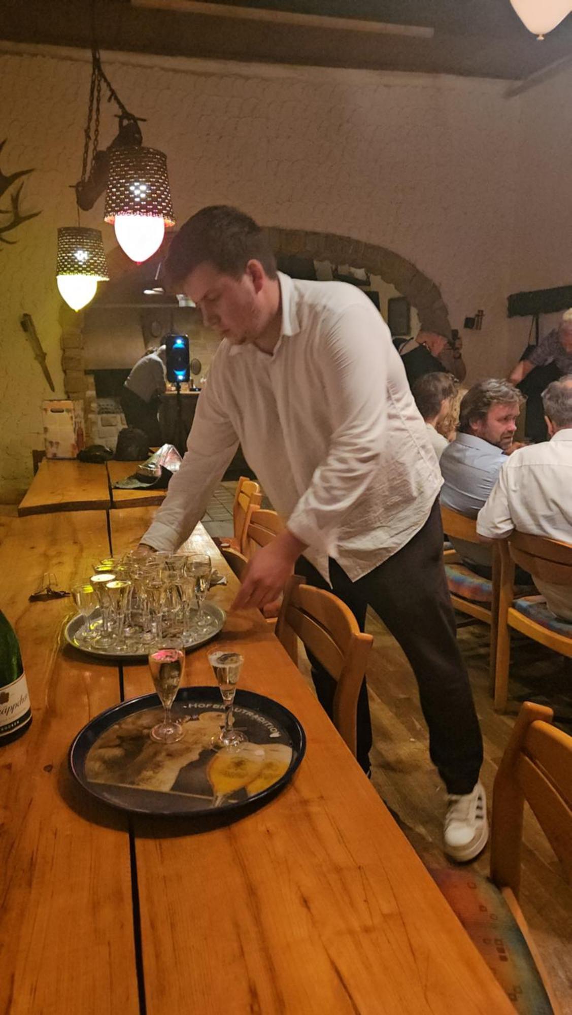 Hotel Zur Schmiede Heiningen Εξωτερικό φωτογραφία