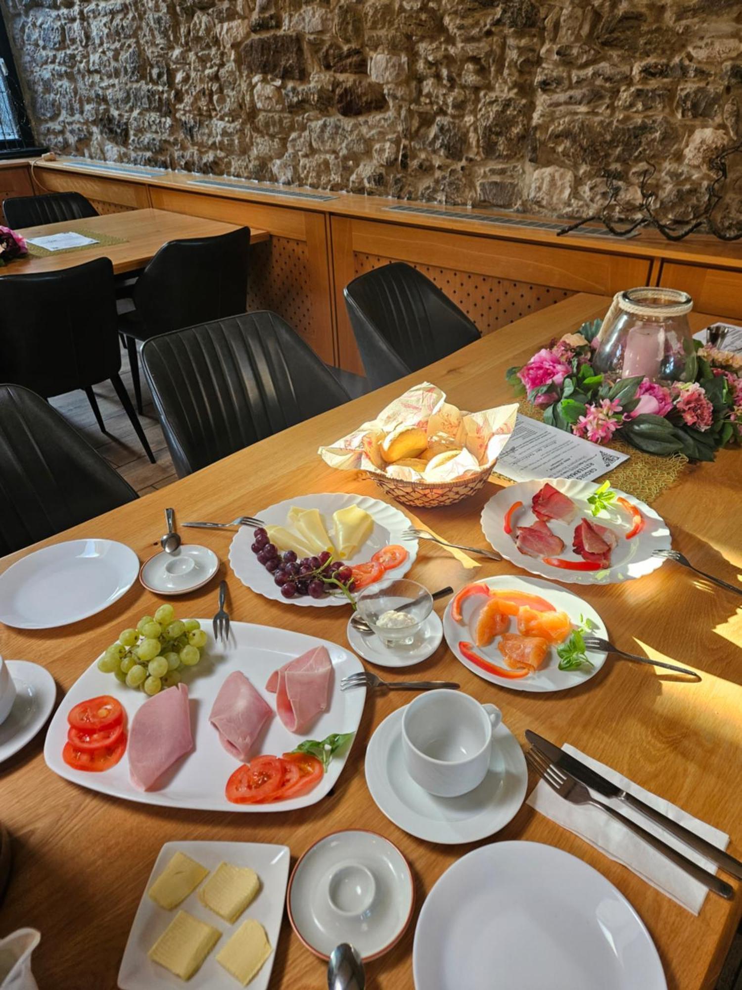 Hotel Zur Schmiede Heiningen Εξωτερικό φωτογραφία