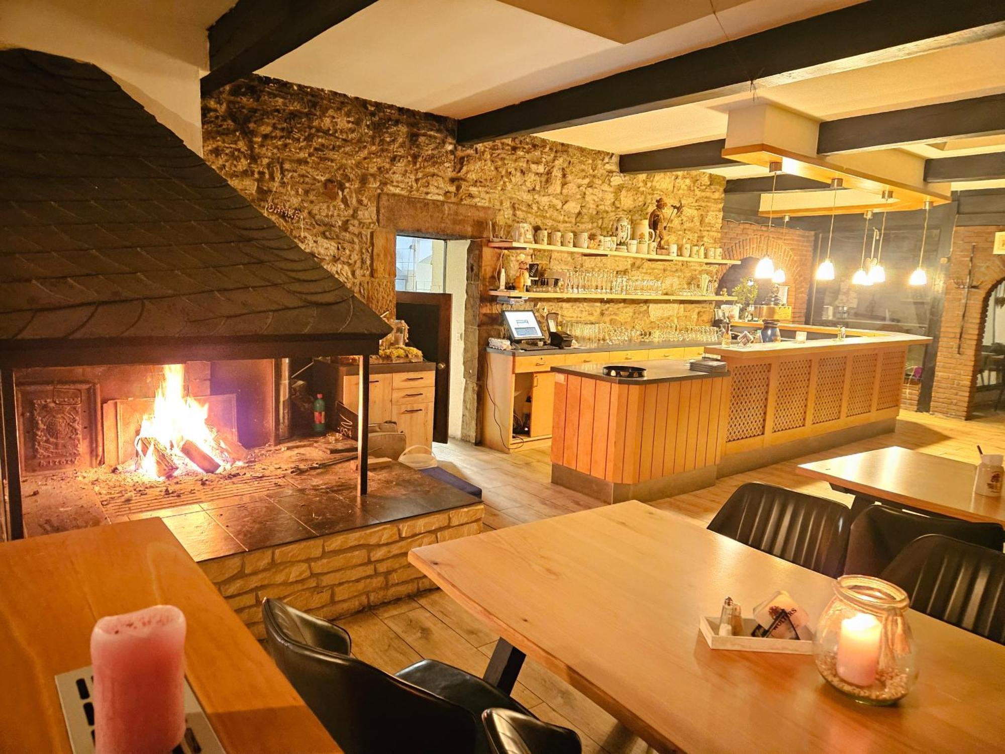 Hotel Zur Schmiede Heiningen Εξωτερικό φωτογραφία